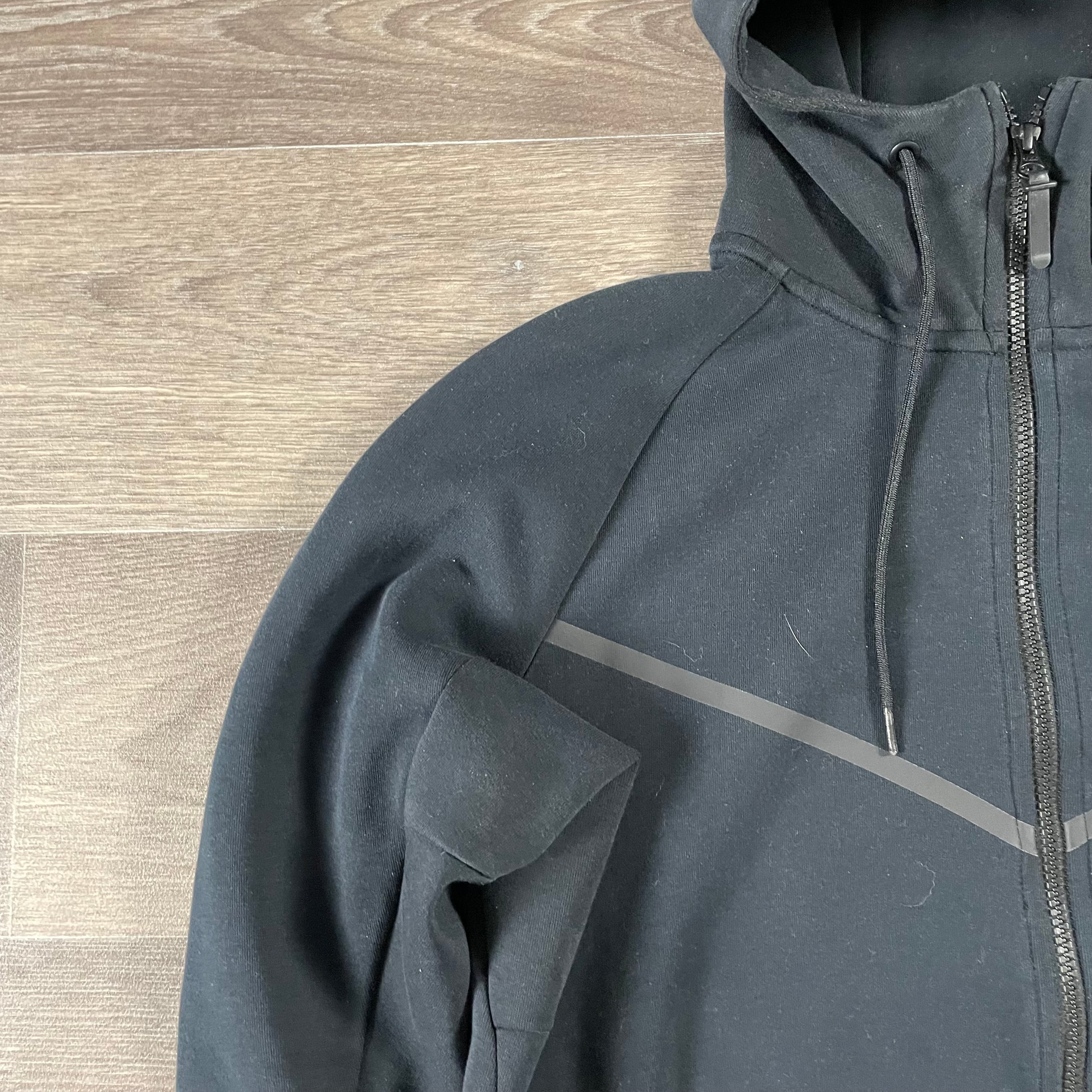 Nike Techfleece L